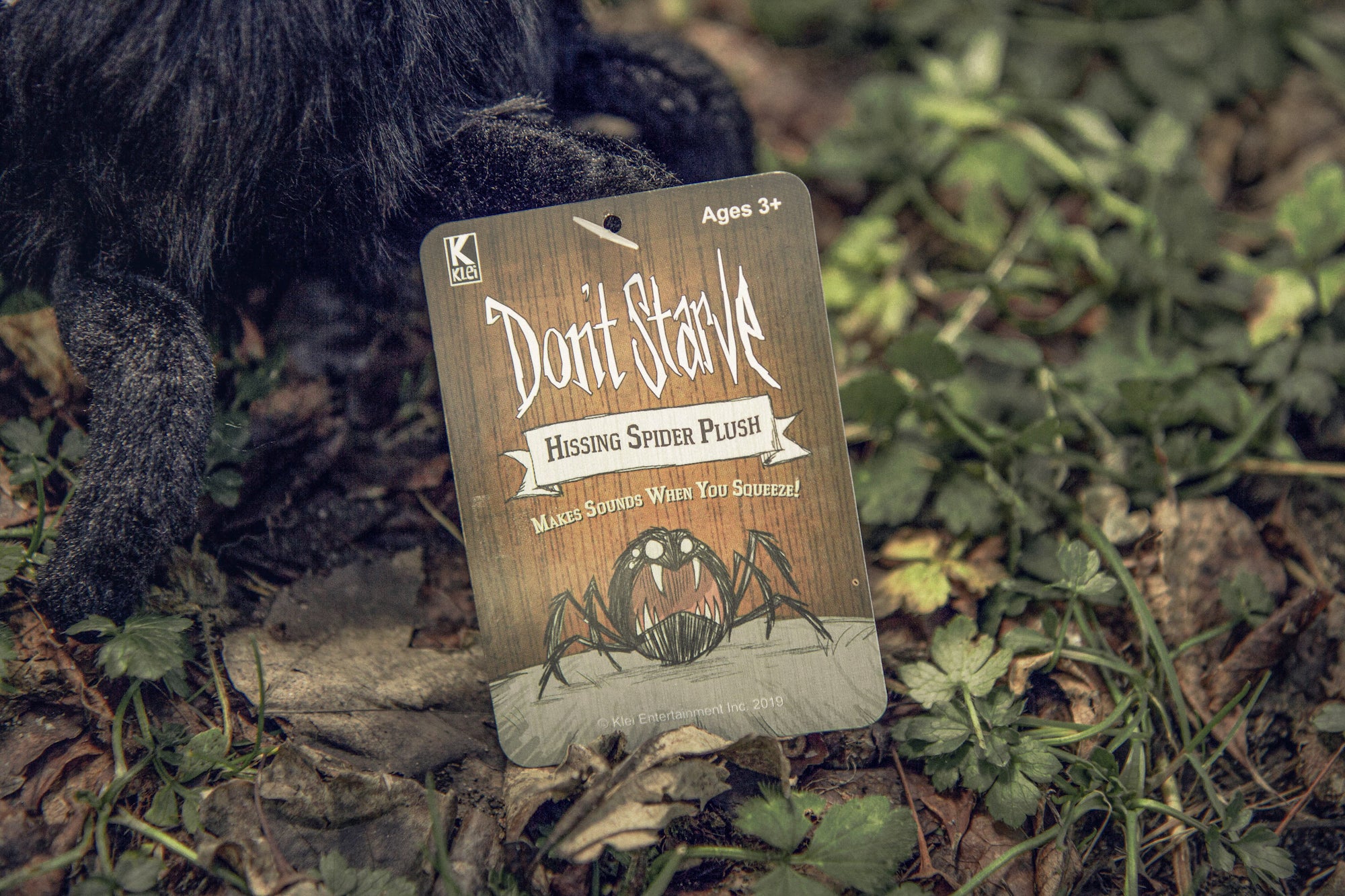 Don't Starve: Spider Plush (Black) V2.0 - Image 3